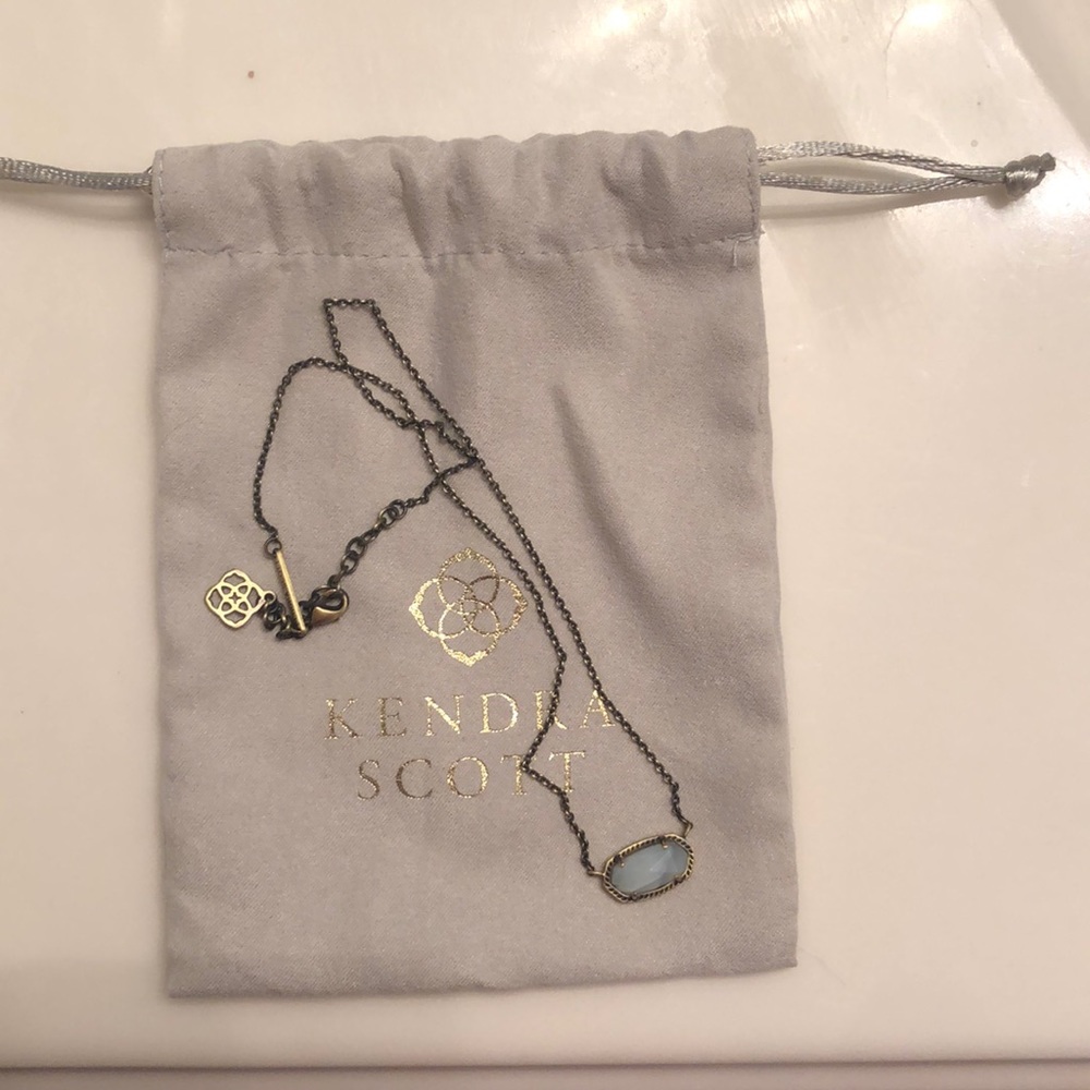 Kendra Scott Necklace